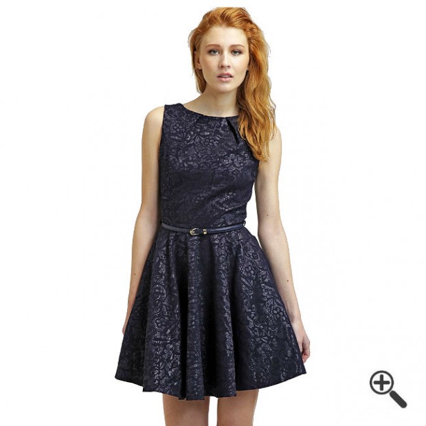 Welches Kleid bringt Dich in shape? Finde günstige Kleider online In unserem Online Shop findest du zu den angebotenen Kleidern auch schöne Schuhe, bezaubernden Schmuck mit Strass und .