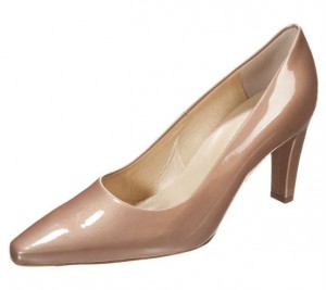 Rückenfreies Kleid Pumps