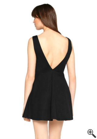 Schwarzes Kleid mit V-Ausschnitt Rückenfrei Outfit fürs erste Date
