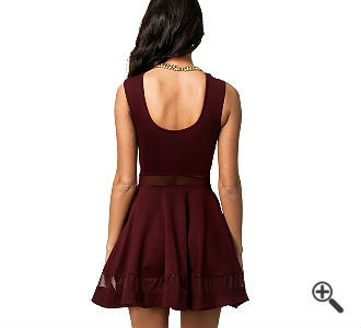 Rückenfreies Kleid